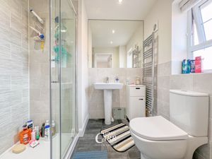 Photo 14- click for photo gallery